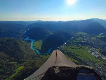 Reisen Slowenien Gleitschirmfliegen